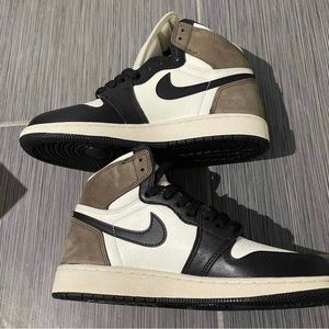 Air Jordan retro 1 dark mocha